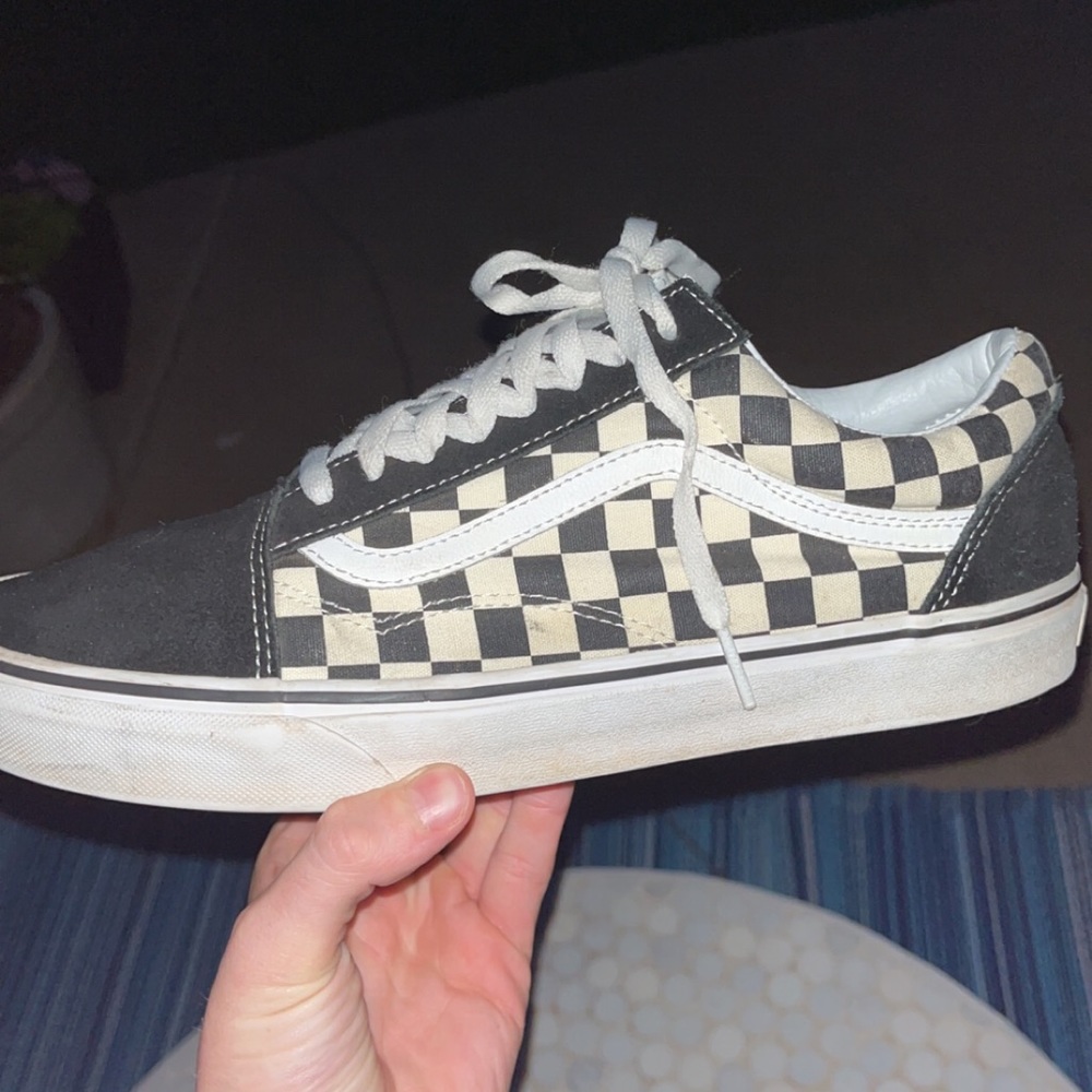 vans - Picture 3 of 5